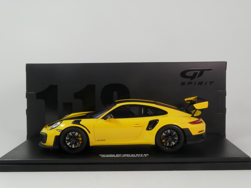 PORSCHE 911 (991.2) GT2 RS 2017 - immagine 3