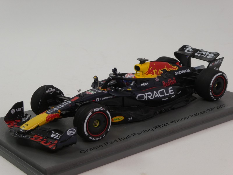 Red Bull RB21 2025