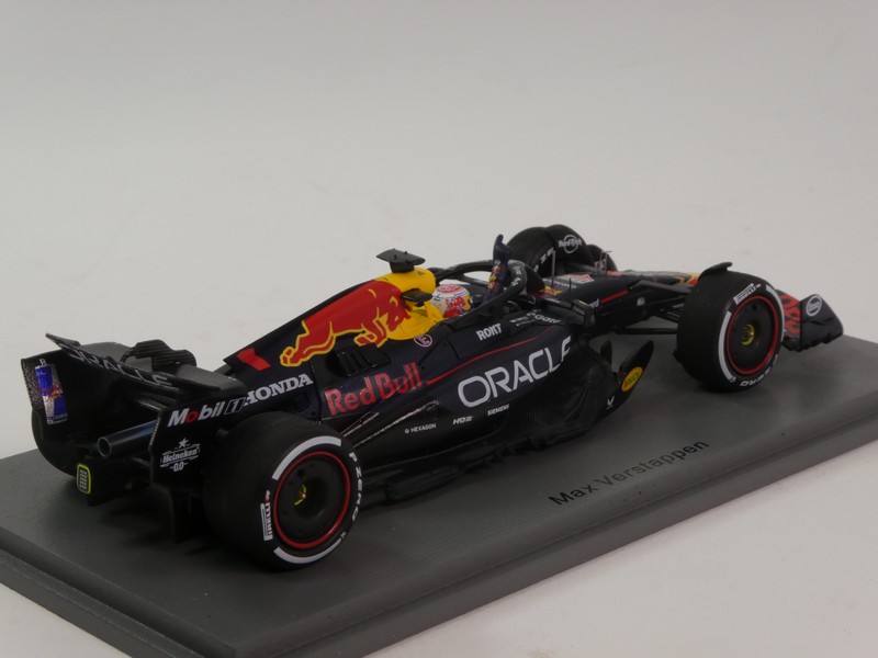 Red Bull RB21 2025 - immagine 2