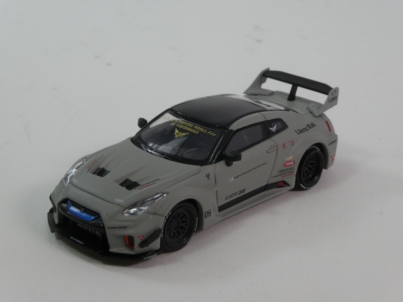 Nissan LB-Silhouette Works GT 35GT-RR Ver.1