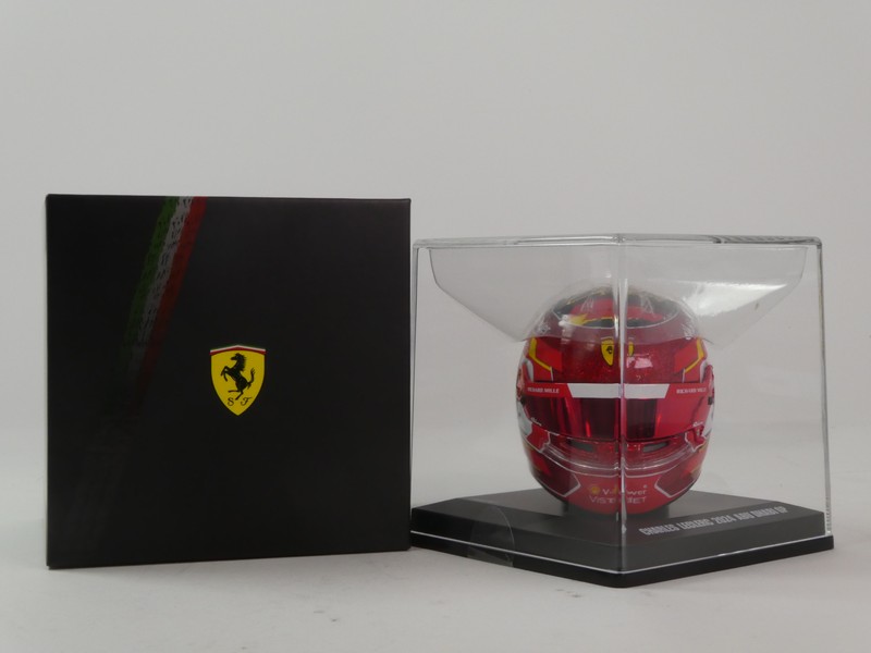 Helmet Charles Leclerc 2024 - immagine 4