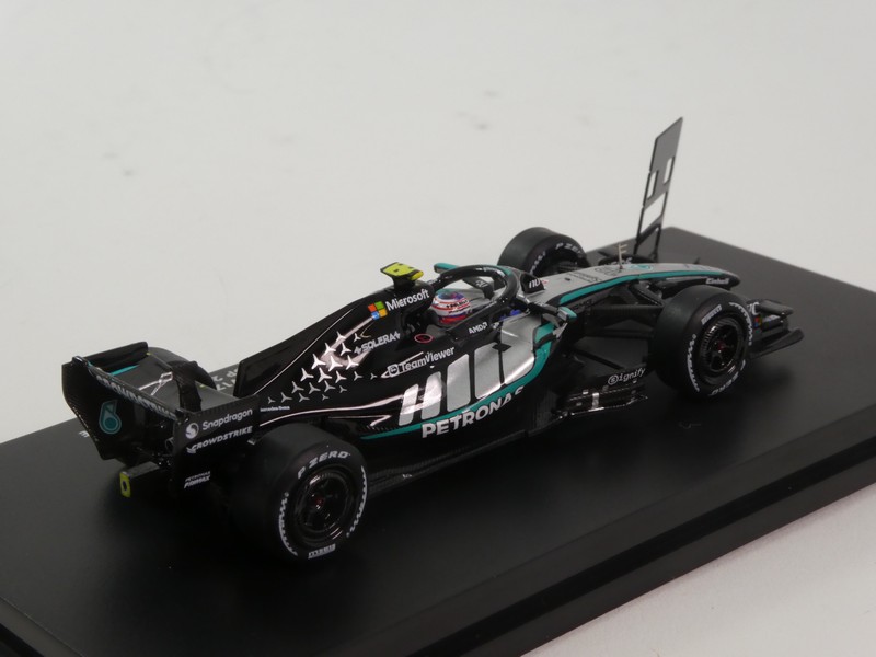 Mercedes-Benz W17 E Performance 2026 - immagine 2