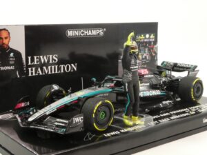Mercedes-Benz W15 E Performance 2024