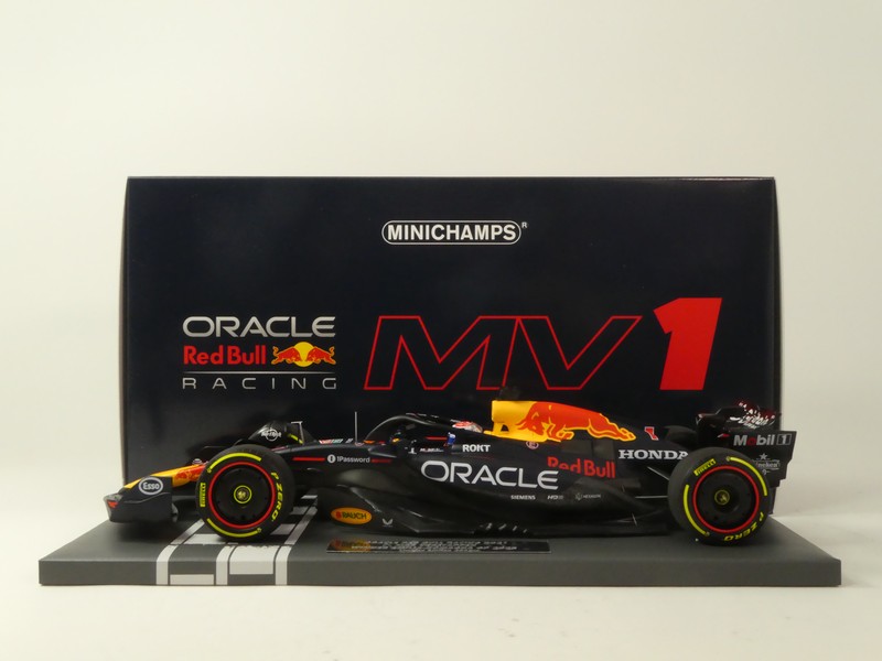 Red Bull RB21 2025 - immagine 3