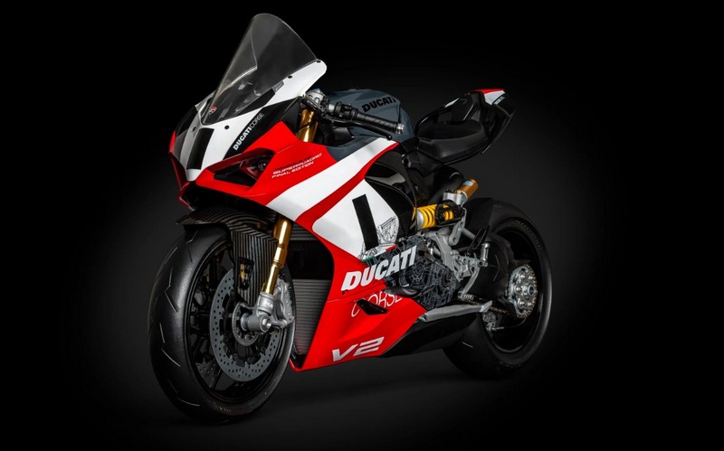 Ducati Panigale V2 Superquadro Final Edition - immagine 2