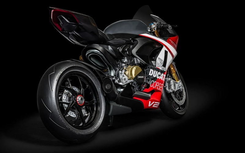 Ducati Panigale V2 Superquadro Final Edition - immagine 3