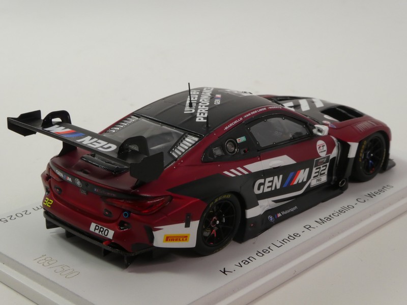 BMW M4 GT3 EVO 2025 - immagine 2