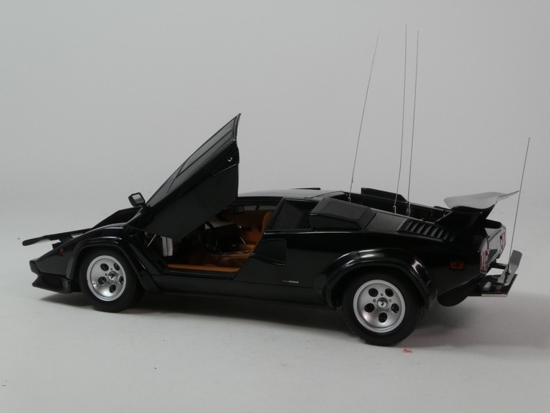 Lamborghini Countach LP 400S - immagine 4
