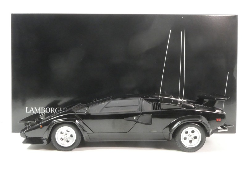 Lamborghini Countach LP 400S - immagine 5