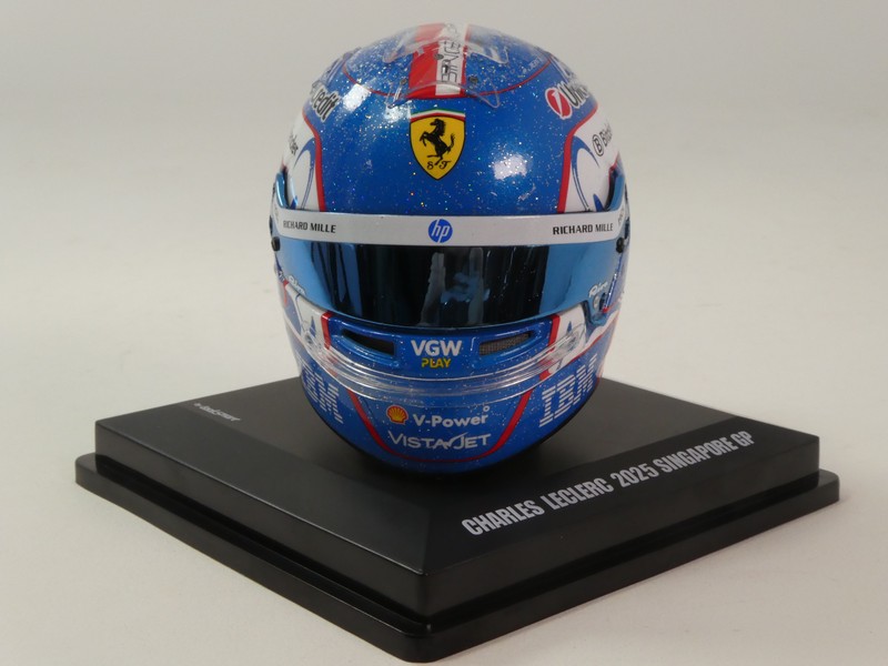 Helmet Charles Leclerc 2025 - immagine 3